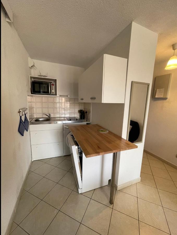 Charmant Appartement A Quelques Metres De La Plage ラ・ロンド・レ・モール エクステリア 写真
